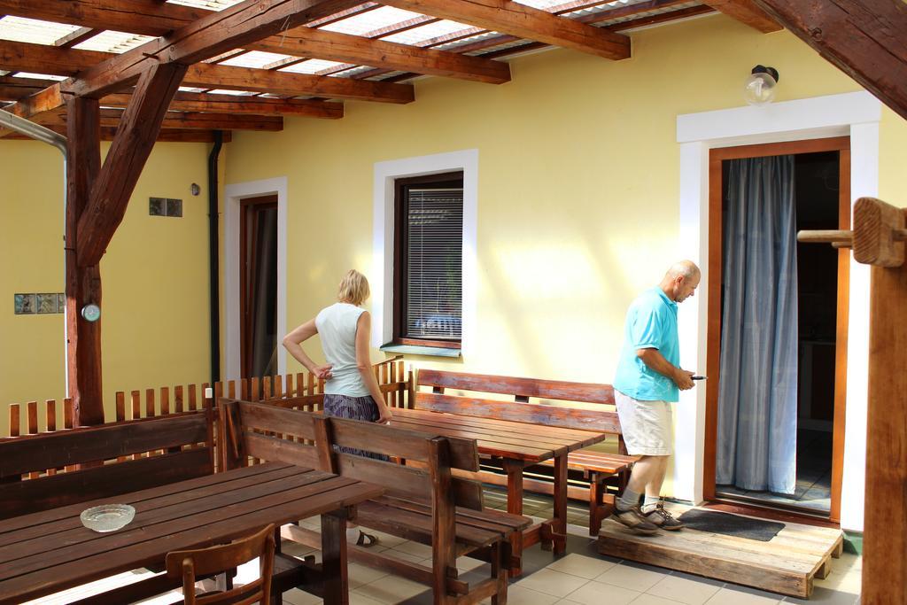 Penzion Gomelska Apartment Horni Stropnice Ngoại thất bức ảnh