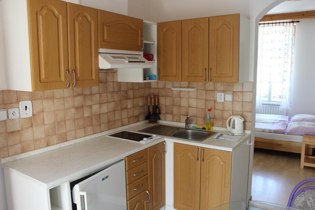 Penzion Gomelska Apartment Horni Stropnice Ngoại thất bức ảnh